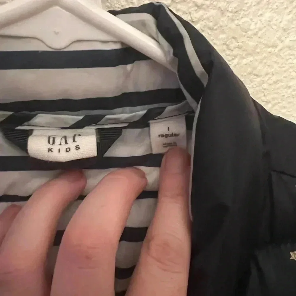 Gap kids vest with stars